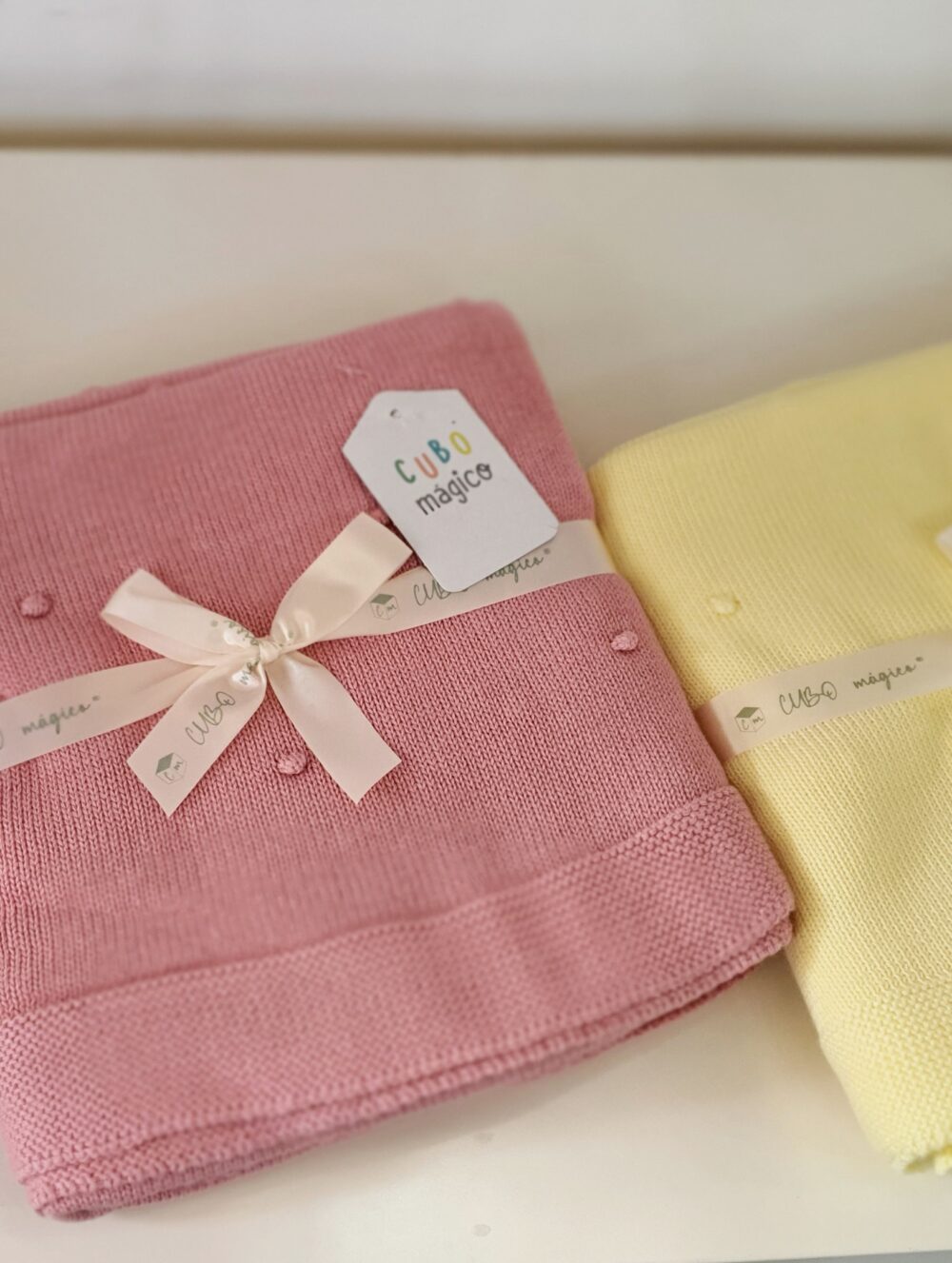Mantita de Bebé 100% Algodón – Disponible en Varios Colores