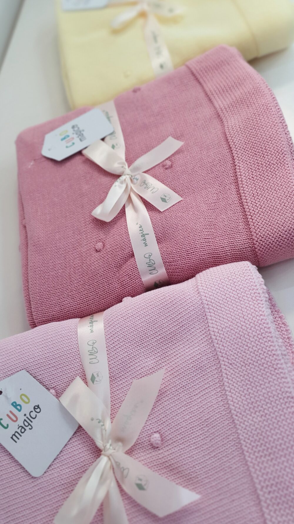 Mantita de Bebé 100% Algodón – Disponible en Varios Colores - Imagen 2
