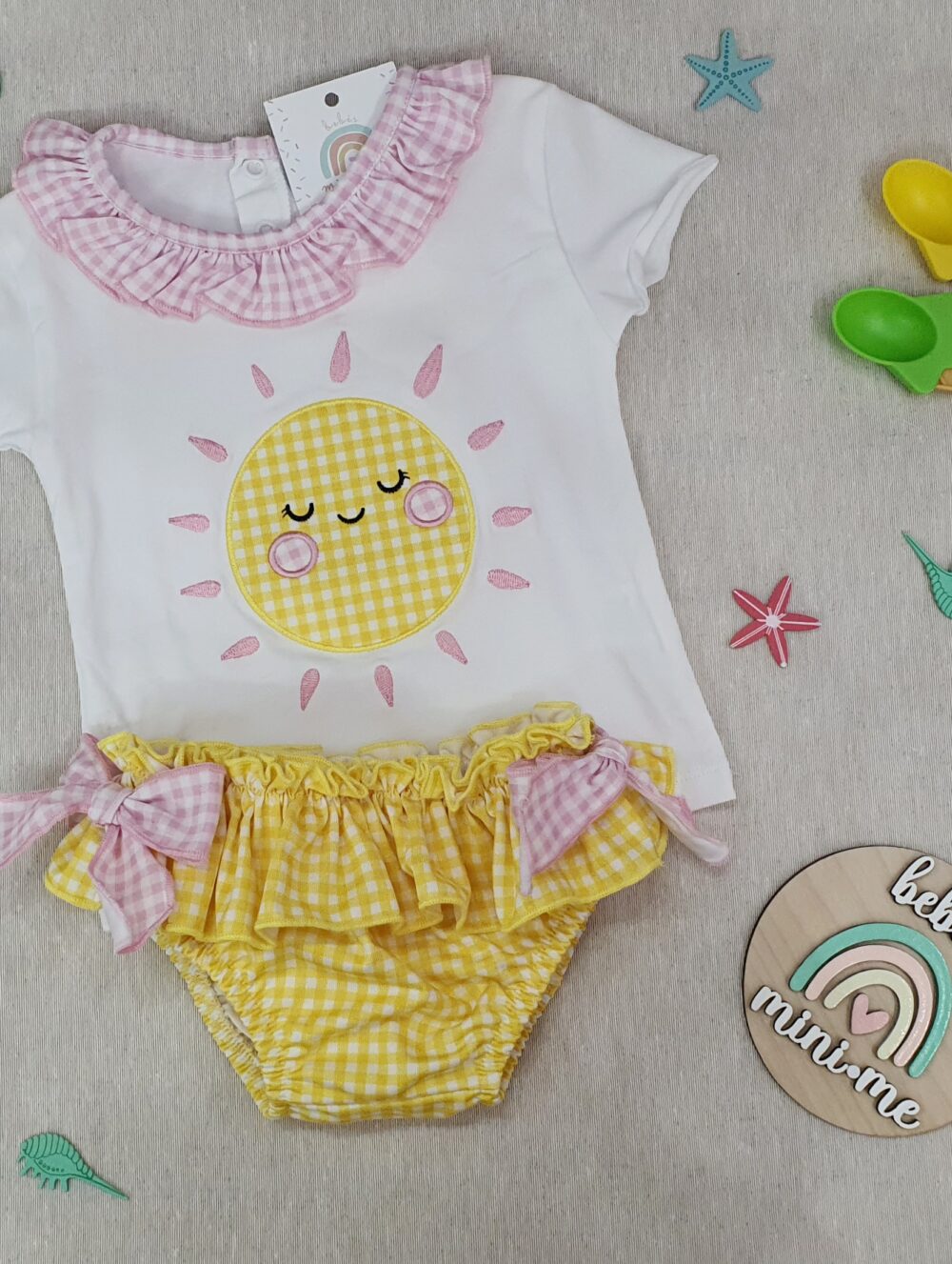 Conjunto baño braguita sol 12 meses